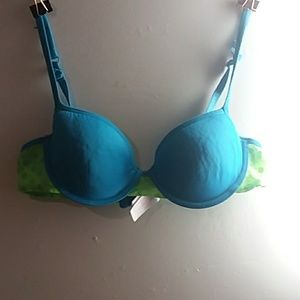Woman's bra